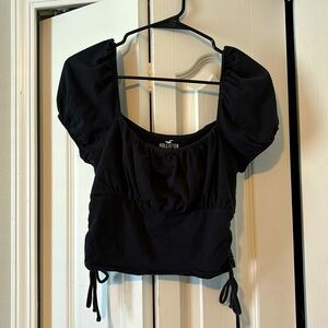 Holister Shirt apart of the Must Have Collectiontion!